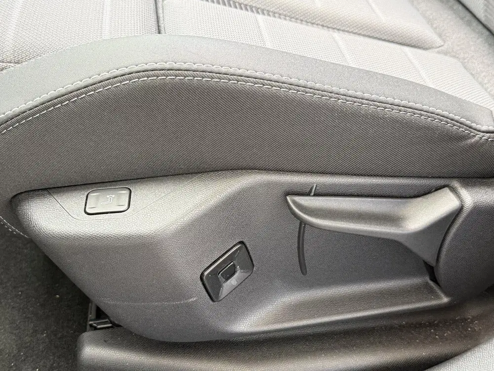 Opel Grandland 1.2 Turbo Hybrid GS uit 2025, foto 12