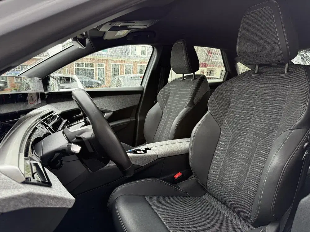 Peugeot 3008 1.2 Hybrid 136 Allure uit 2024, foto 5