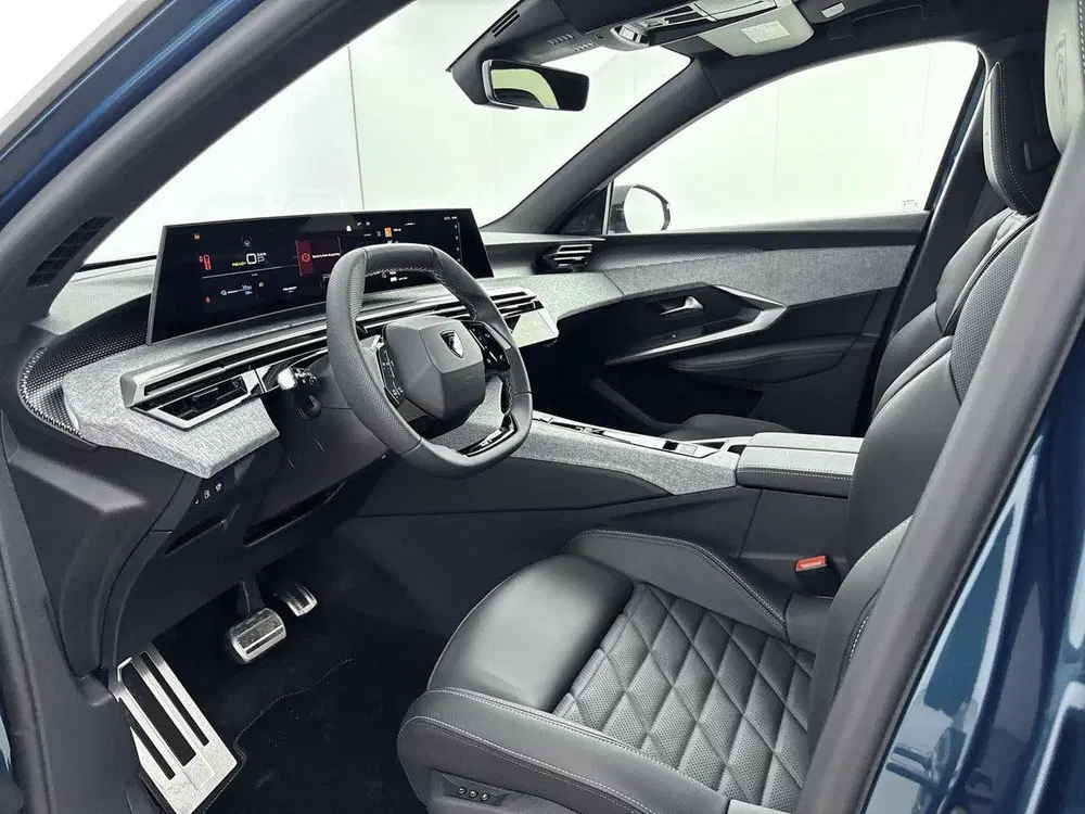 Peugeot 5008 1.6 Plug-in Hybrid 195pk GT Exclusive uit 2026, foto 10