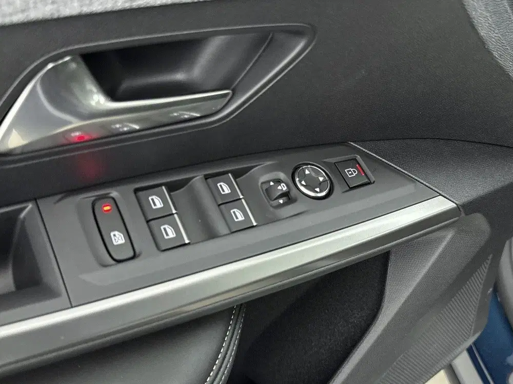 Peugeot 5008 1.6 Plug-in Hybrid 195pk GT Exclusive uit 2026, foto 15