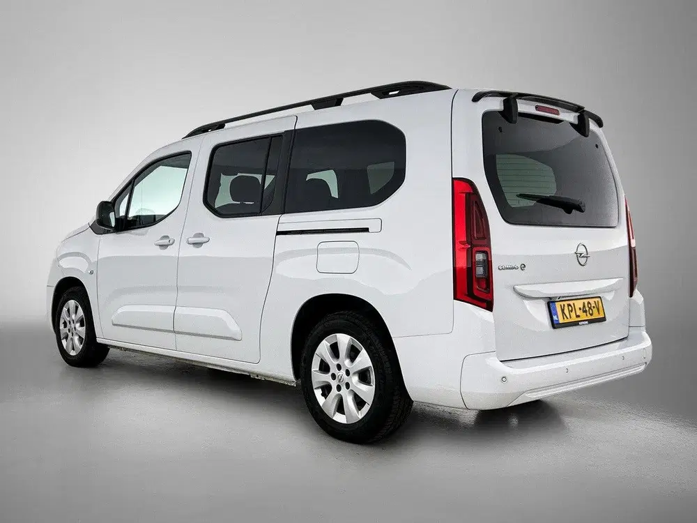 Opel Combo Life L2 Elegance 50 kWh 136pk Automaat uit 2023, foto 6
