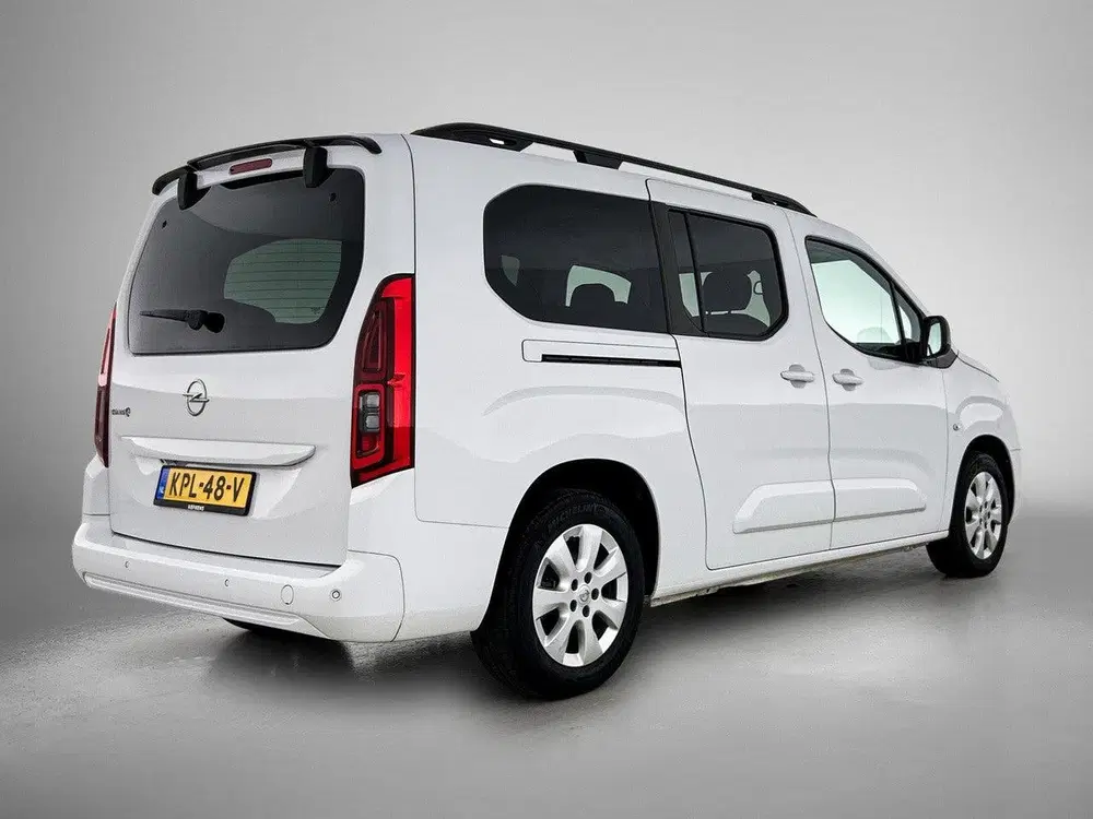Opel Combo Life L2 Elegance 50 kWh 136pk Automaat uit 2023, foto 8