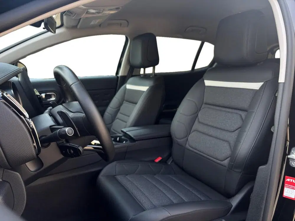 Citroën C5 Aircross Plus 1.2 Hybrid 145pk e-DSC6 uit 2025, foto 10