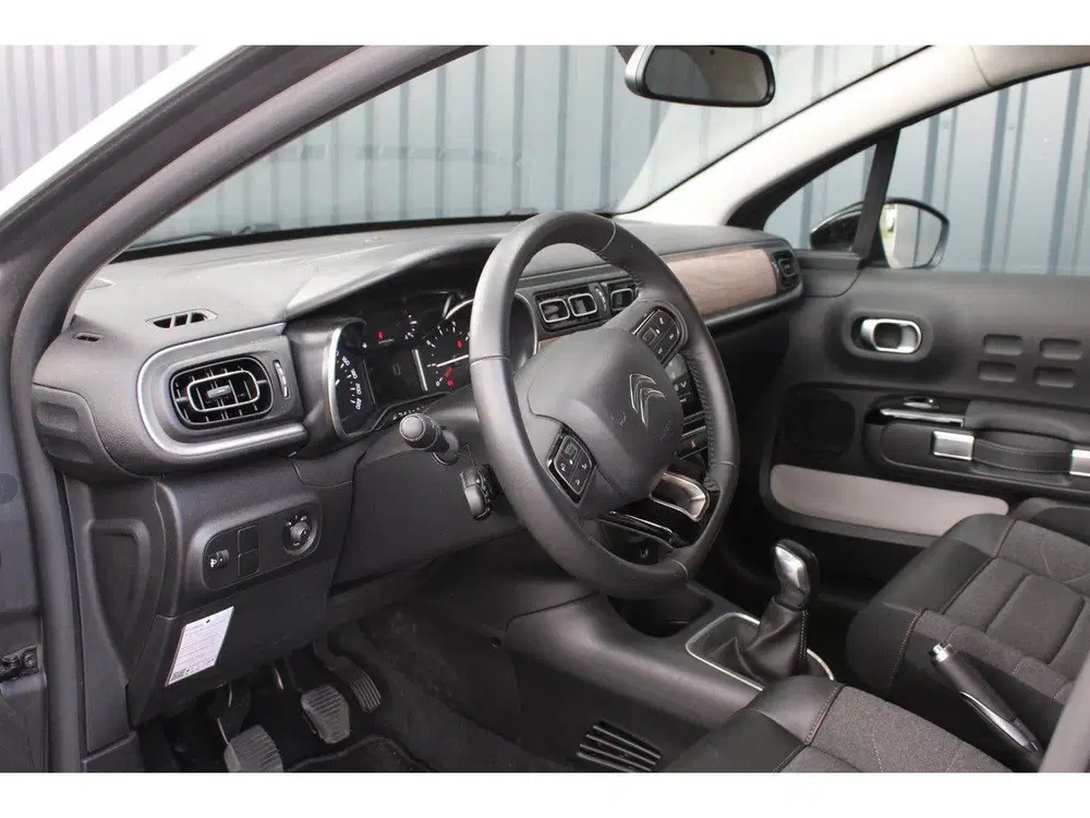 Citroën C3 1.2 PureTech Feel Edition Navigatie uit 2023, foto 12