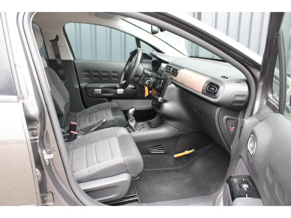 Citroën C3 1.2 PureTech Feel Edition Navigatie uit 2023, foto 14