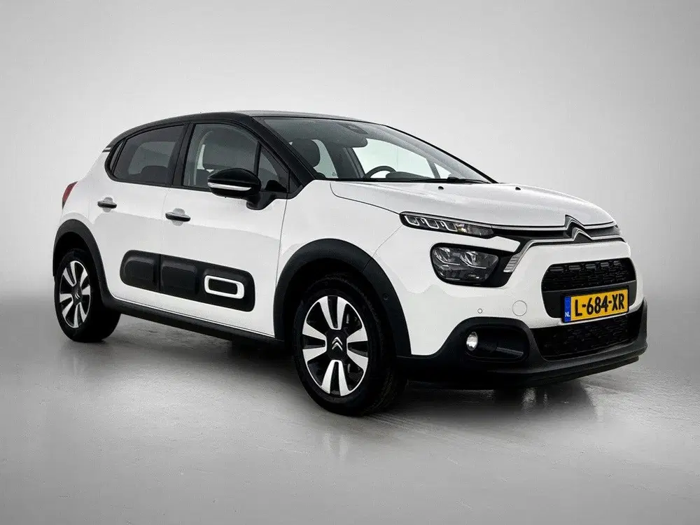 Citroën C3 1.2 110pk Business uit 2021, foto 2