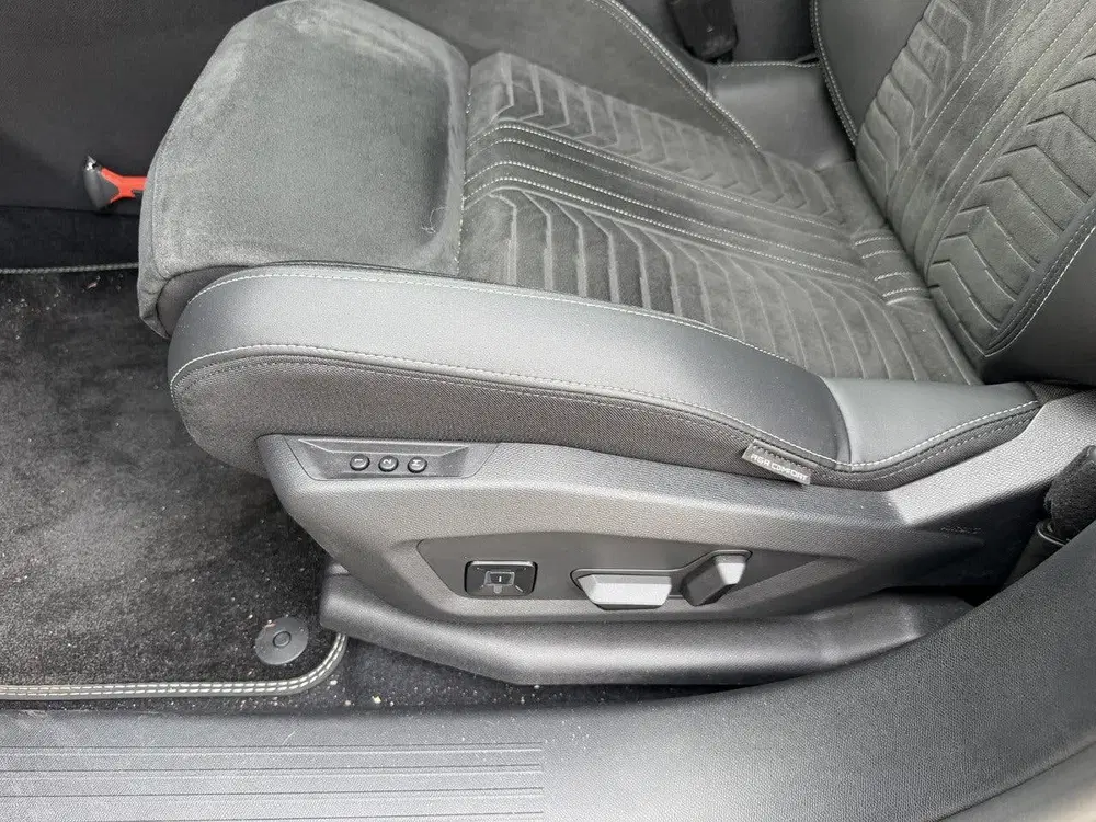Peugeot 5008 GT 73 kWh 7p uit 2026, foto 10