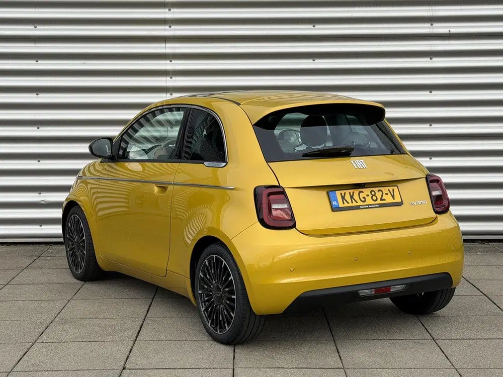 Fiat 500 1.0 Hybrid La Prima uit 2026, foto 5