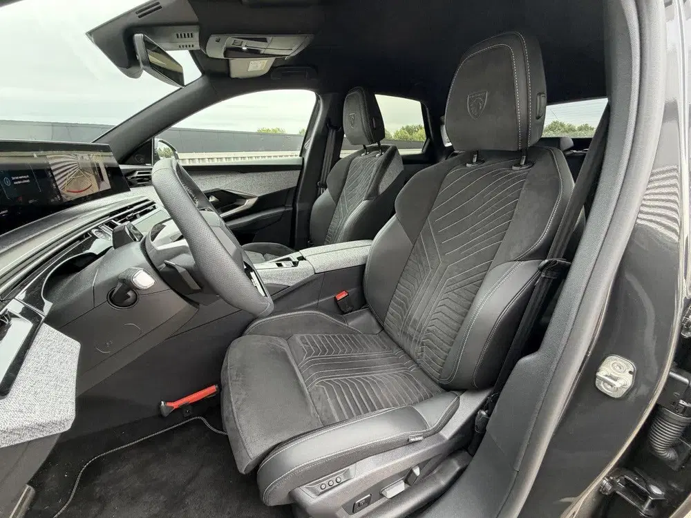 Peugeot 3008 GT 73 kWh uit 2026, foto 10