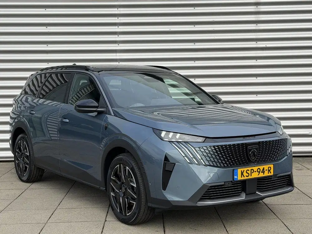 Peugeot 5008 1.2 Hybrid 145 GT 7p uit 2026, foto 3