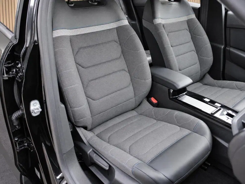 Citroën C4 Ë-C4 You 136pk 50 kWh uit 2022, foto 11
