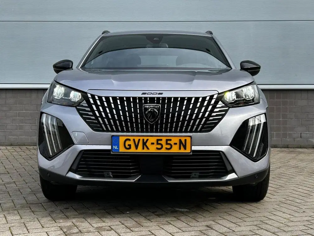 Peugeot 2008 130 pk Allure uit 2024, foto 3