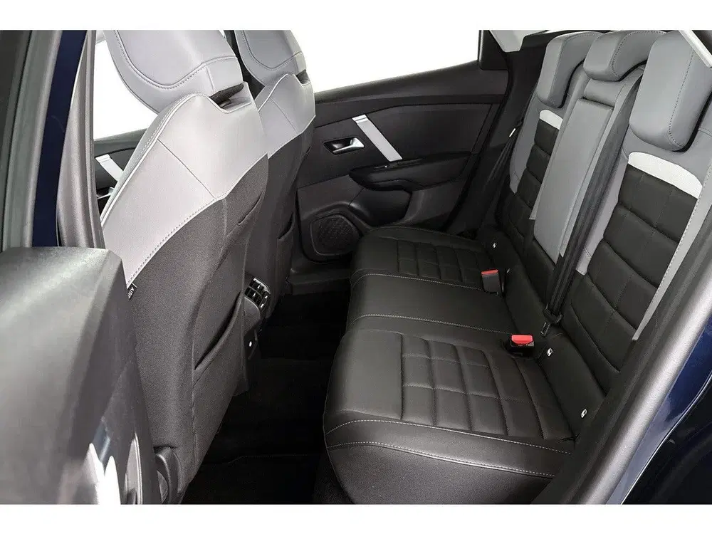 Citroën C4 1.2 Hybrid 145pk Max Stoelverwarming Camer uit 2026, foto 8