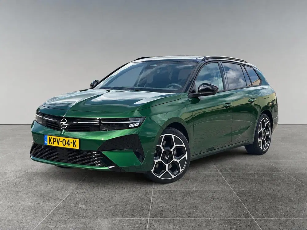 Opel Astra ST Ultimate 1.6 Turbo PHEV 195pk uit 2026