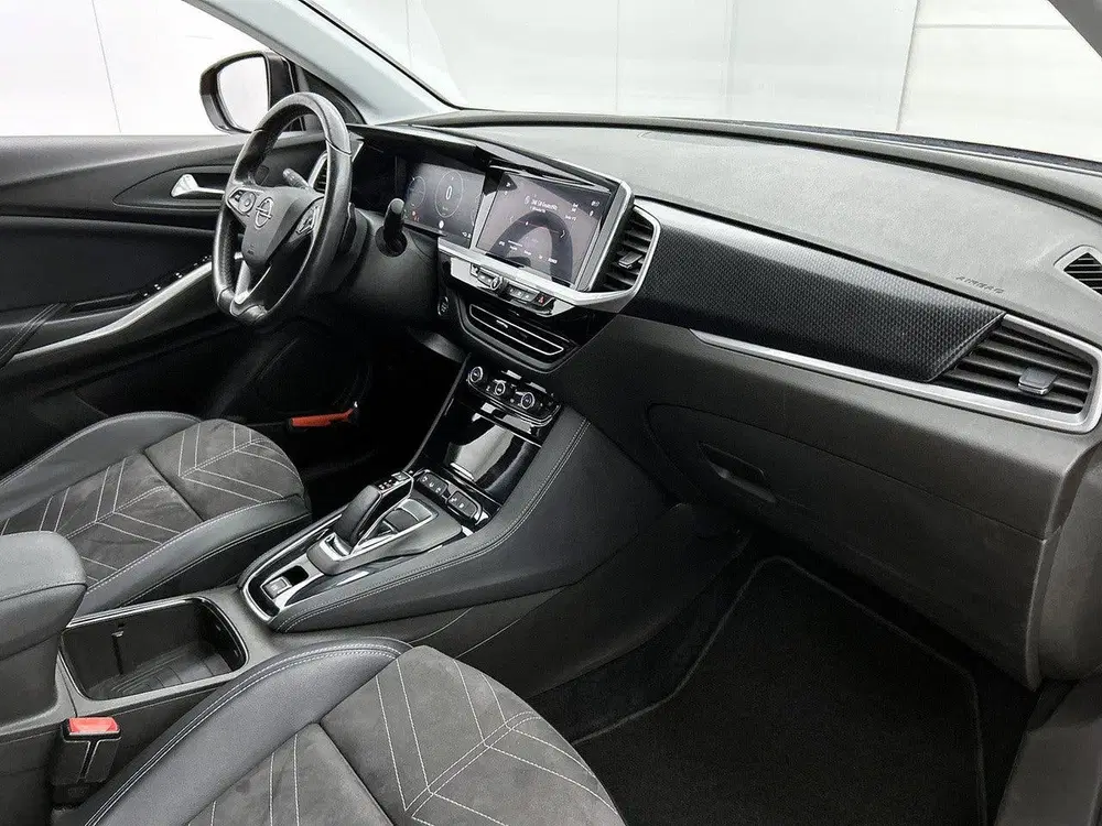 Opel Grandland 1.6 225pk Plug-In Hybrid GS Automaat uit 2023, foto 12