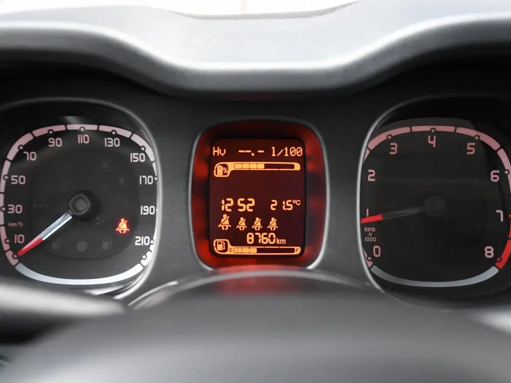 Fiat Panda Urban 1.0 Hybrid 70pk PDC ACHTER uit 2024, foto 15