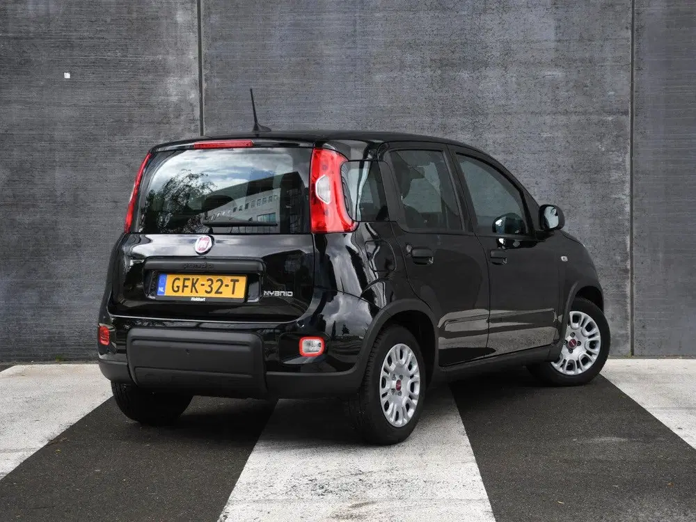 Fiat Panda Urban 1.0 Hybrid 70pk PDC ACHTER uit 2024, foto 5