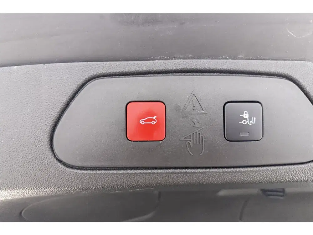 Opel Grandland 1.6 Turbo Hybrid Business Elegance 225 PK uit 2021, foto 14