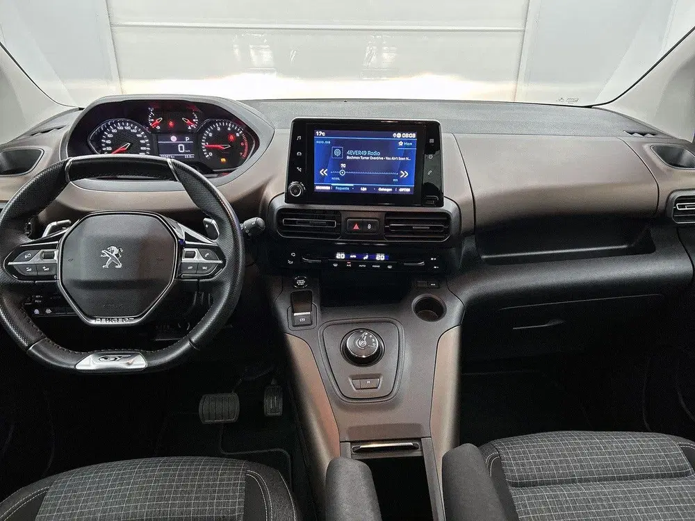 Peugeot Rifter GT 130pk Automaat uit 2022, foto 12