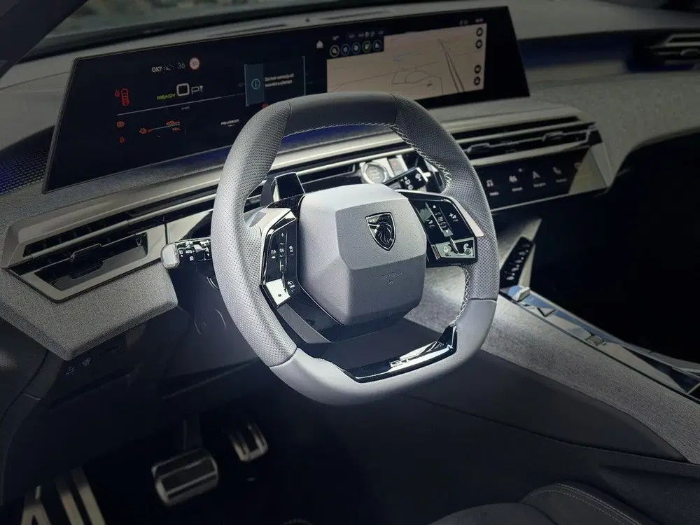 Peugeot 5008 GT EV 73kWh 210pk uit 2026, foto 14