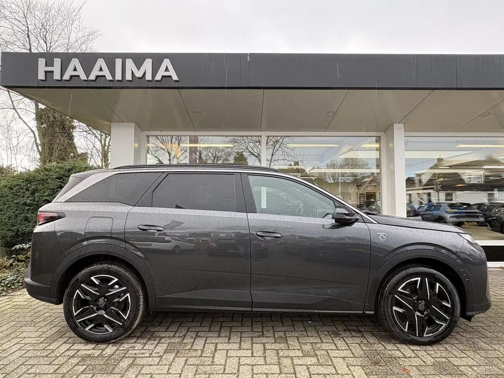 Peugeot 5008 1.2 Hybrid 145 GT 7p uit 2025, foto 2