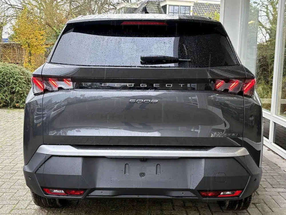Peugeot 5008 1.2 Hybrid 145 GT 7p uit 2025, foto 5