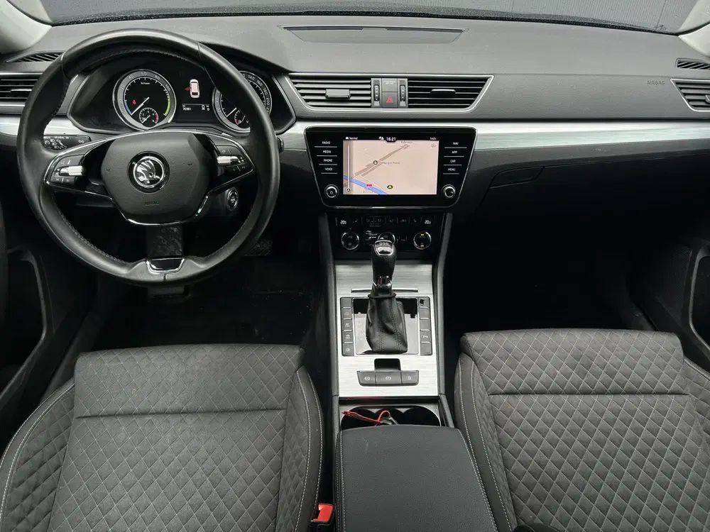 Skoda Superb 1.4 TSI iV PHEV 1e EIGENAAR MEMORY STOEL C uit 2021, foto 5