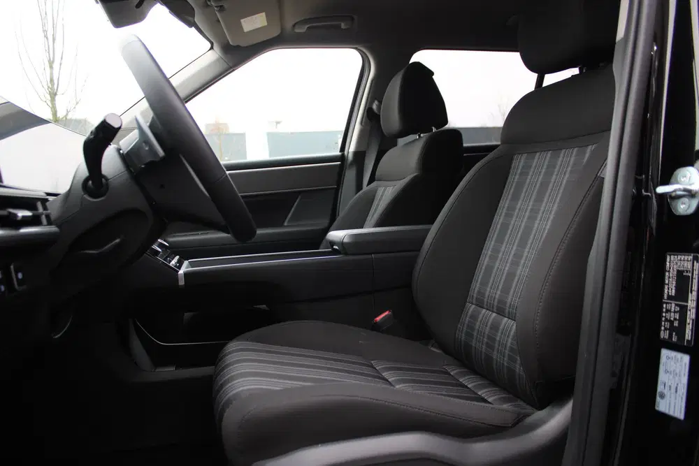 Hyundai SANTA FE 1.6 T-GDI 252pk PHEV Comfort Smart 4WD 7p. uit 2025, foto 7