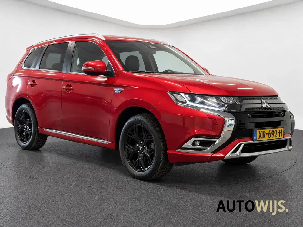 Mitsubishi Outlander 2.4 PHEV Instyle uit 2019, foto 10