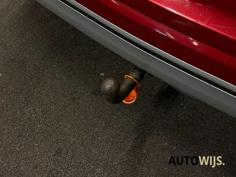 Mitsubishi Outlander 2.4 PHEV Instyle uit 2019, foto 11