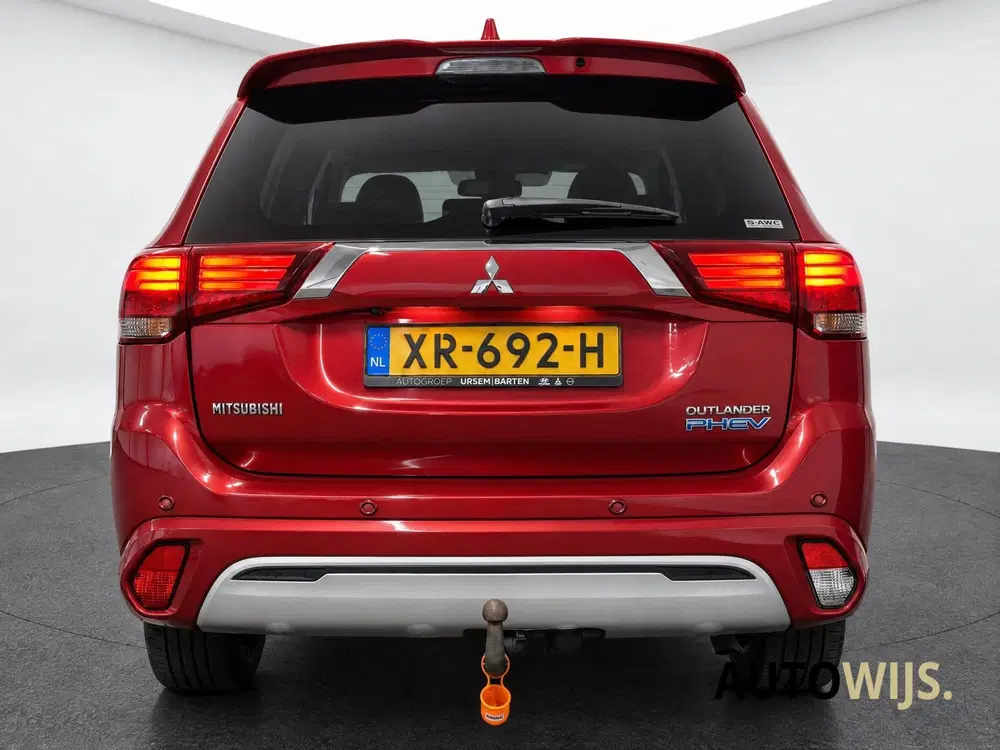 Mitsubishi Outlander 2.4 PHEV Instyle uit 2019, foto 8