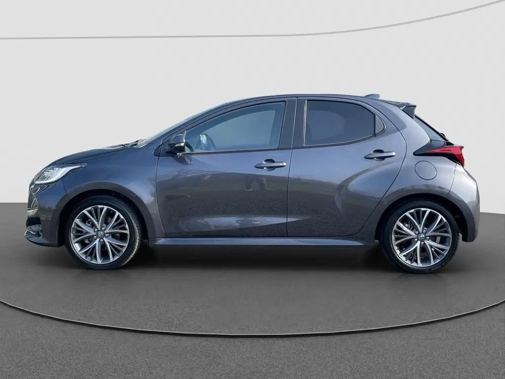 Toyota Yaris 1.5 Hybrid 130 First Edition uit 2024, foto 7
