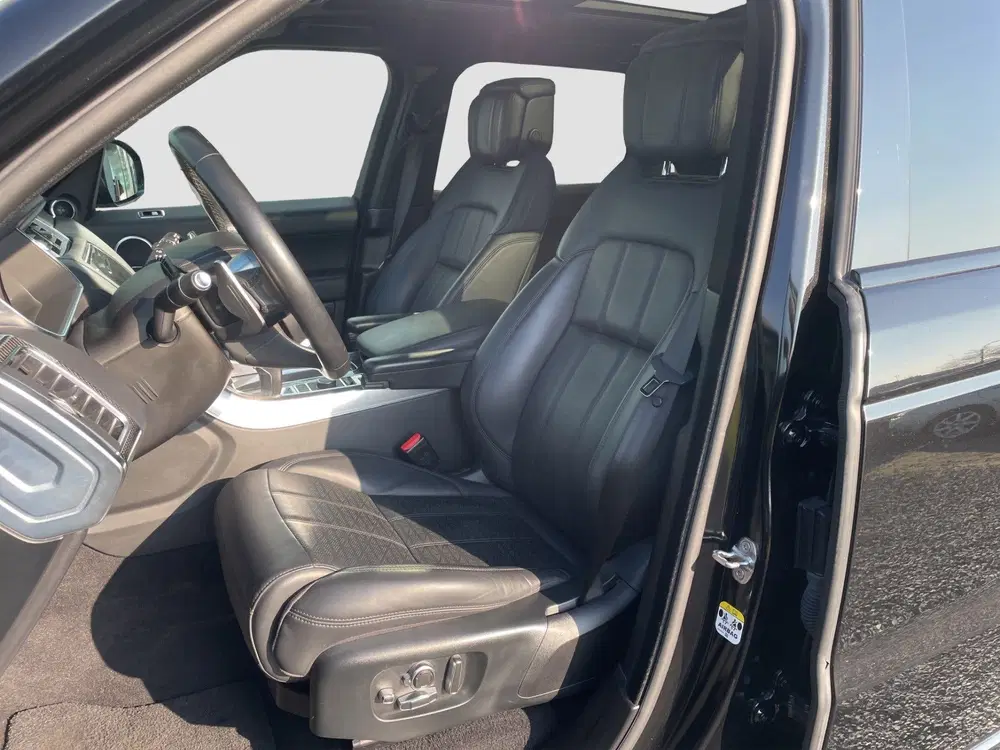 Land Rover Range Rover Sport 2.0 P400e Autobiography uit 2019, foto 11