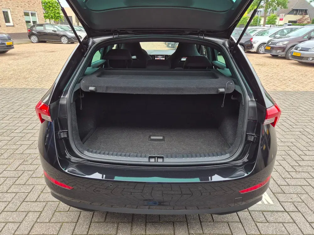 Skoda Scala 1.0 TSI Sport Business uit 2019, foto 15