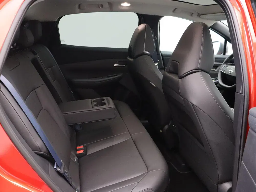 Nissan Leaf Evolve 52 kWh uit 2026, foto 8