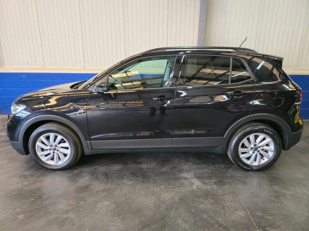 Volkswagen T-Cross 1.5 TSI Life uit 2023, foto 2