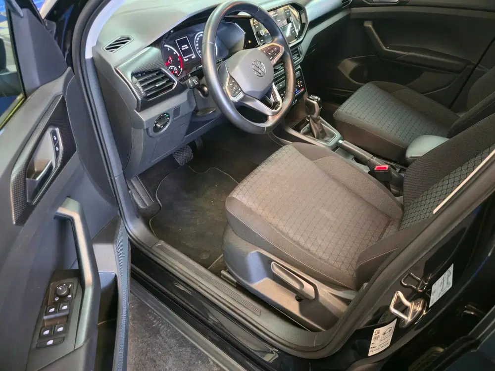 Volkswagen T-Cross 1.5 TSI Life uit 2023, foto 5