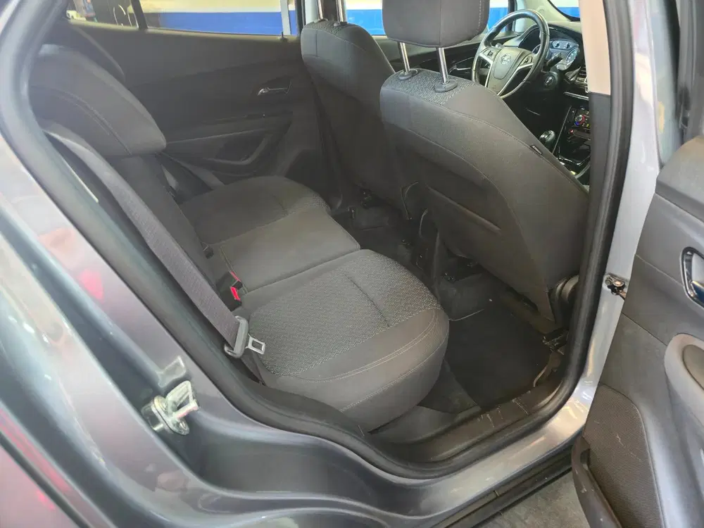Opel Mokka 1.4 Turbo Innovation uit 2019, foto 13