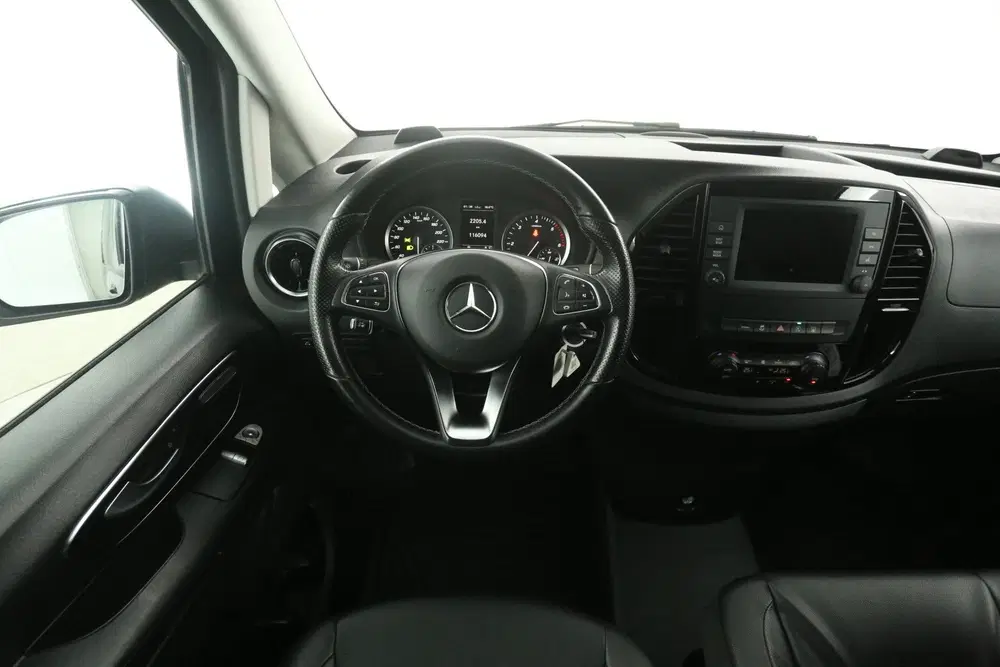 Mercedes-Benz Vito 114 CDI Lang uit 2022, foto 2