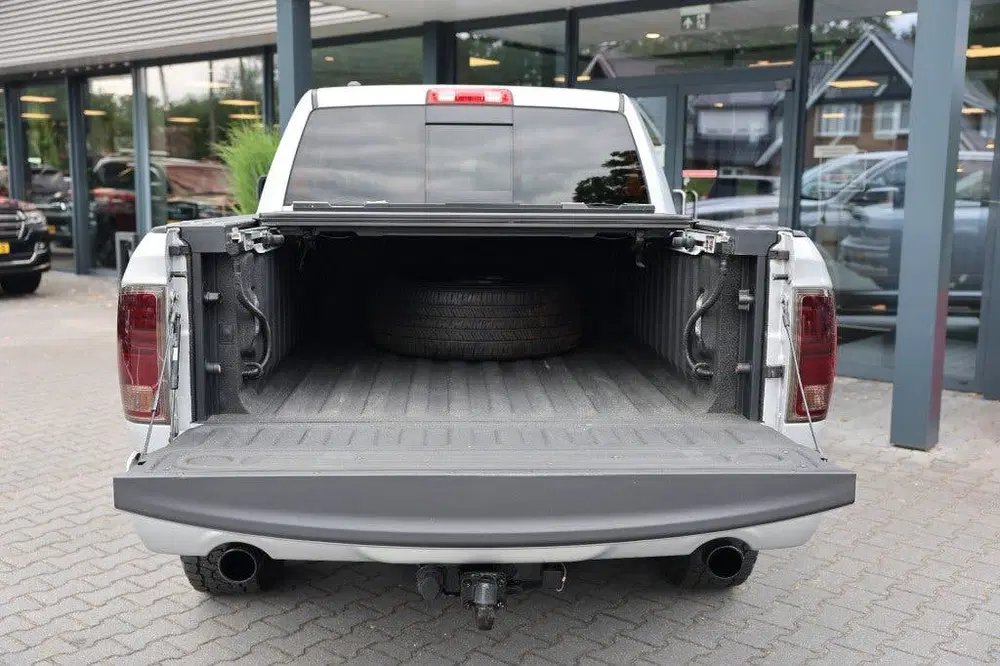 Dodge RAM 5.7 V8 4X4 CREW CAB LARAMIE A uit 2019, foto 6