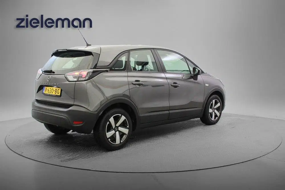 Opel Crossland 1.2 Edition uit 2022, foto 10