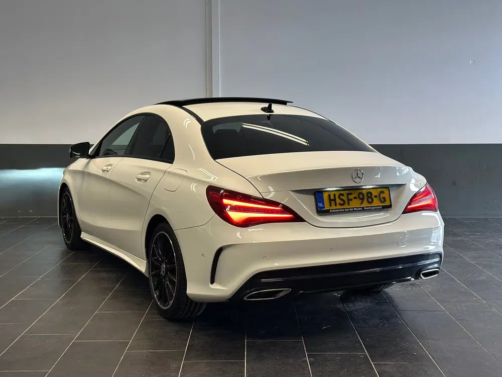 Mercedes-Benz CLA 200 Business AMG uit 2019, foto 7