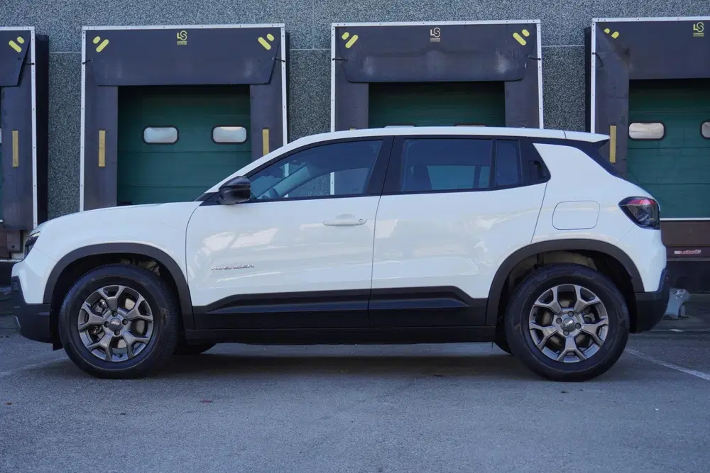 Jeep Avenger 156pk Longitude 54 kWh uit 2024, foto 11
