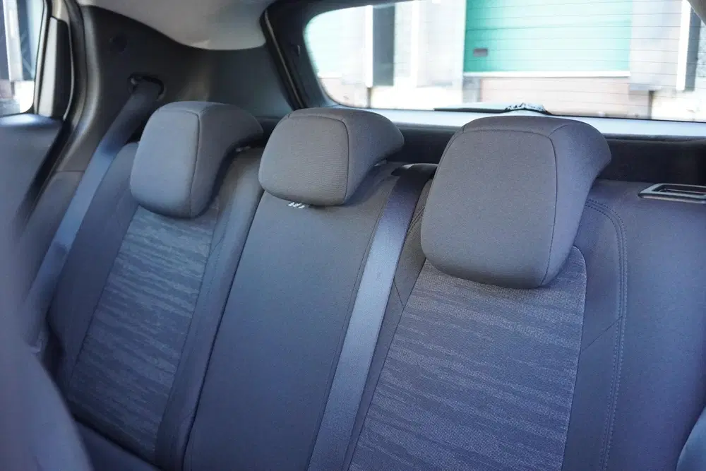 Jeep Avenger 156pk Longitude 54 kWh uit 2024, foto 15