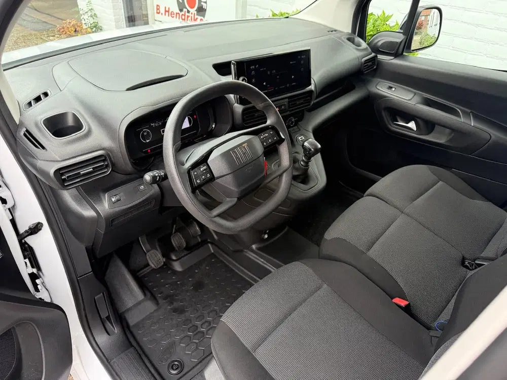 Fiat Doblo GB 1.5 BlueHDi 100pk L1 uit 2024, foto 3