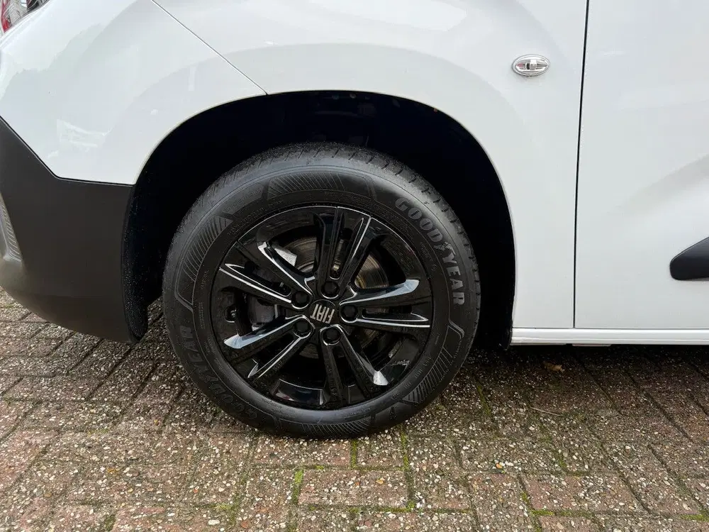 Fiat Doblo GB 1.5 BlueHDi 100pk L1 uit 2024, foto 8