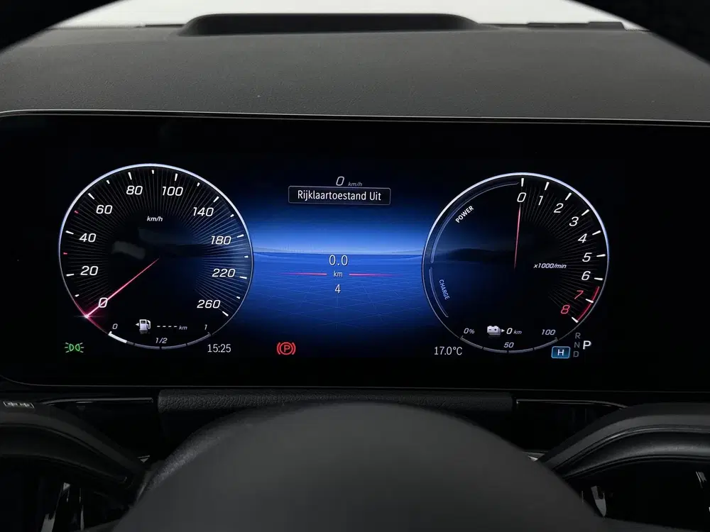 Mercedes-Benz GLA 250 e 140 Years Edition uit 2026, foto 13