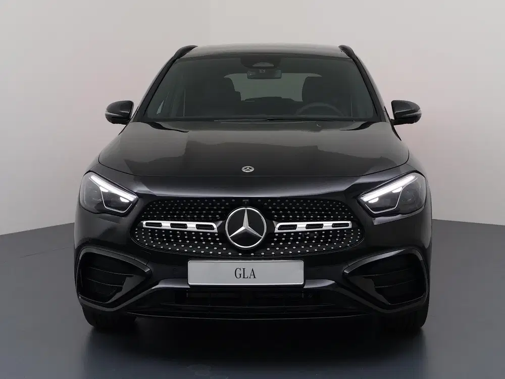 Mercedes-Benz GLA 250 e 140 Years Edition uit 2026, foto 3