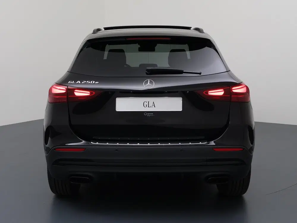 Mercedes-Benz GLA 250 e 140 Years Edition uit 2026, foto 4