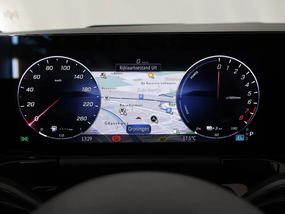 Mercedes-Benz GLA 250 e 140 Years Edition uit 2026, foto 13